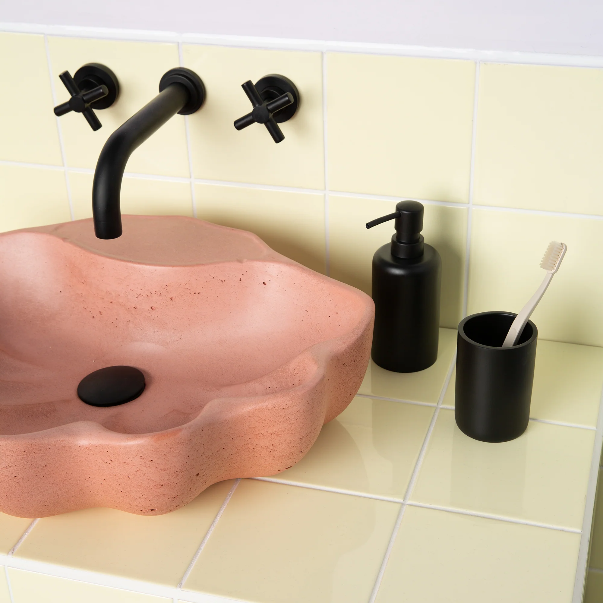 Concrete Sink - The Shell - Image 3