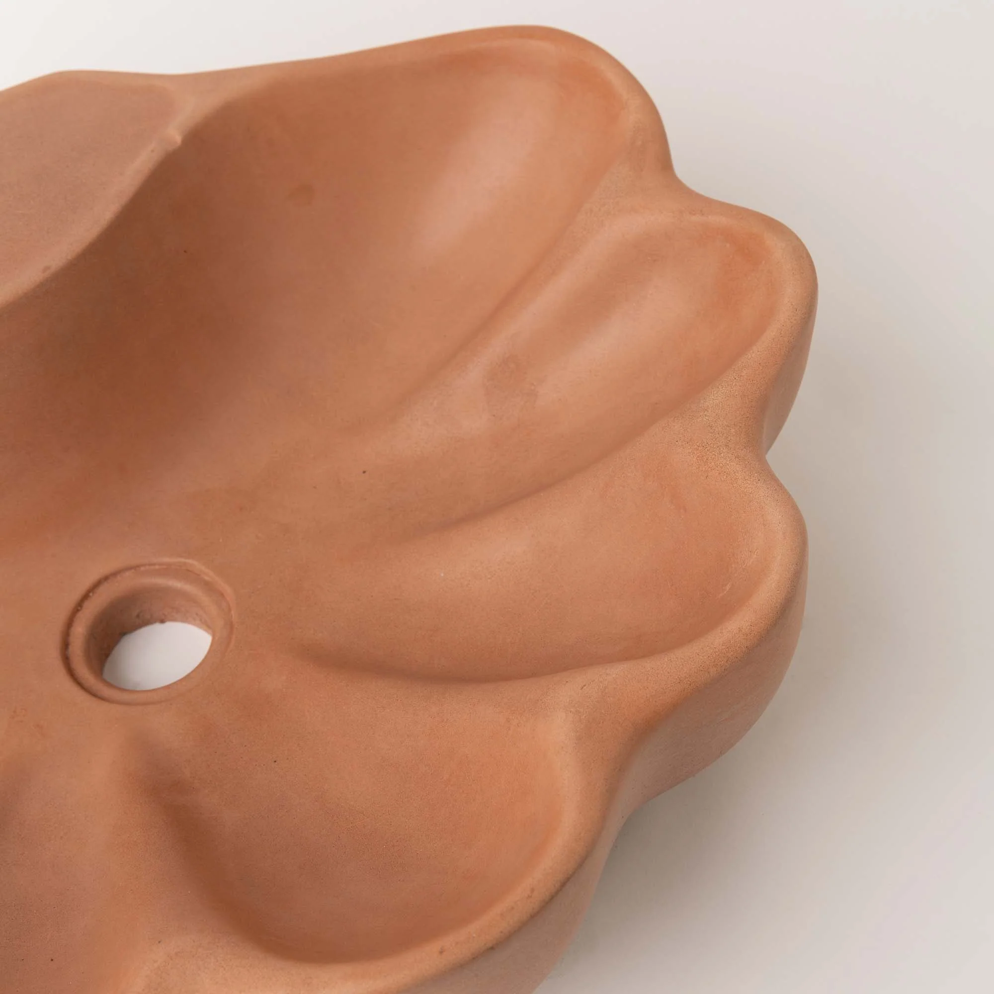 Concrete Sink - The Shell - Image 6