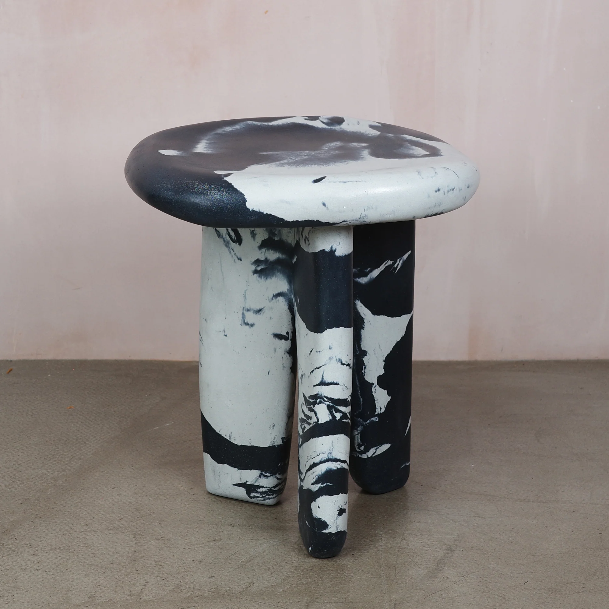 Eye Candy Collection: Stool - Image 3