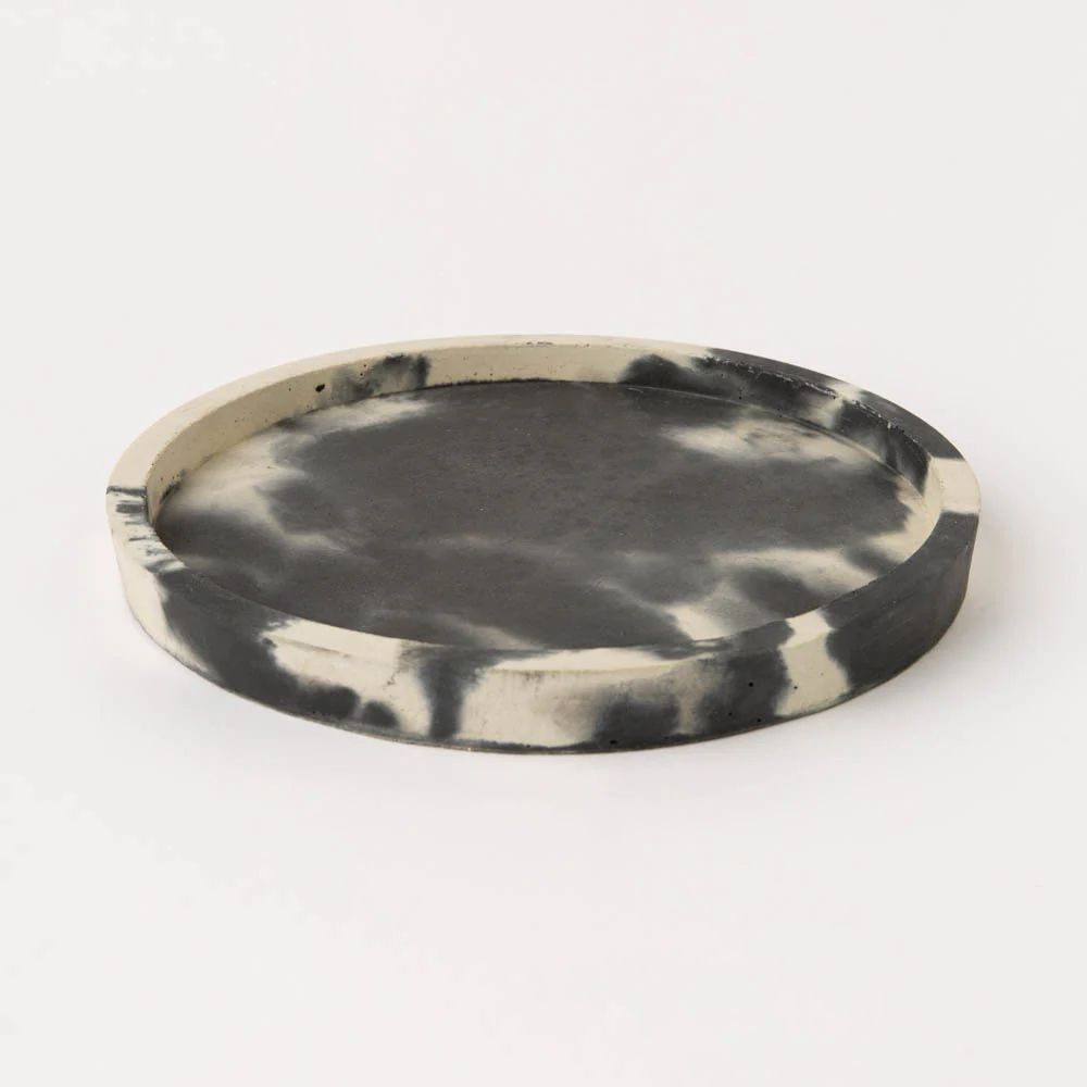 Round Concrete Tray - 29cm - Image 4