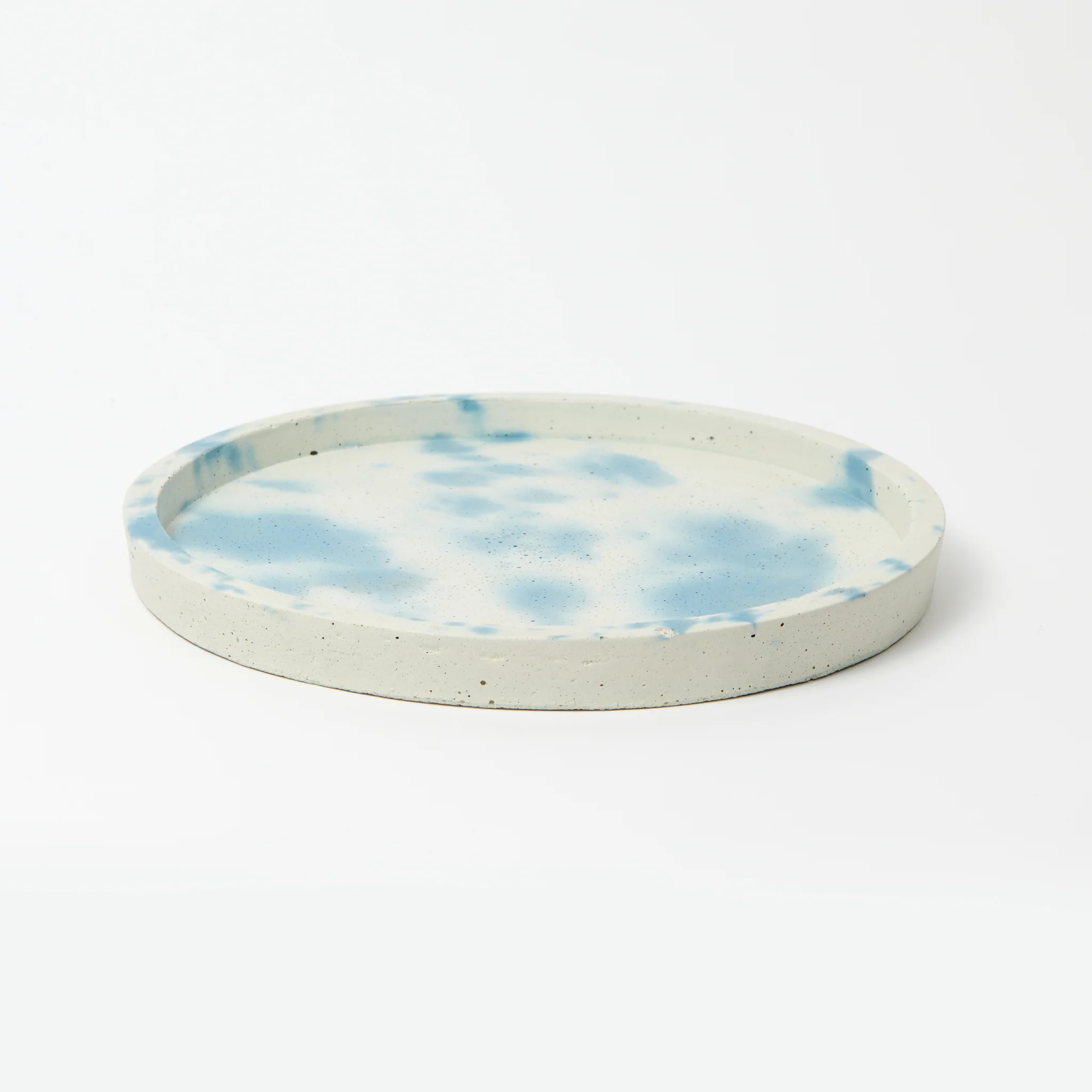 Round Concrete Tray - 29cm - Image 6