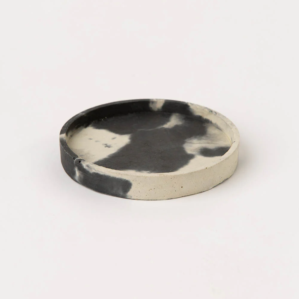 Round Concrete Tray - 11cm - Image 4
