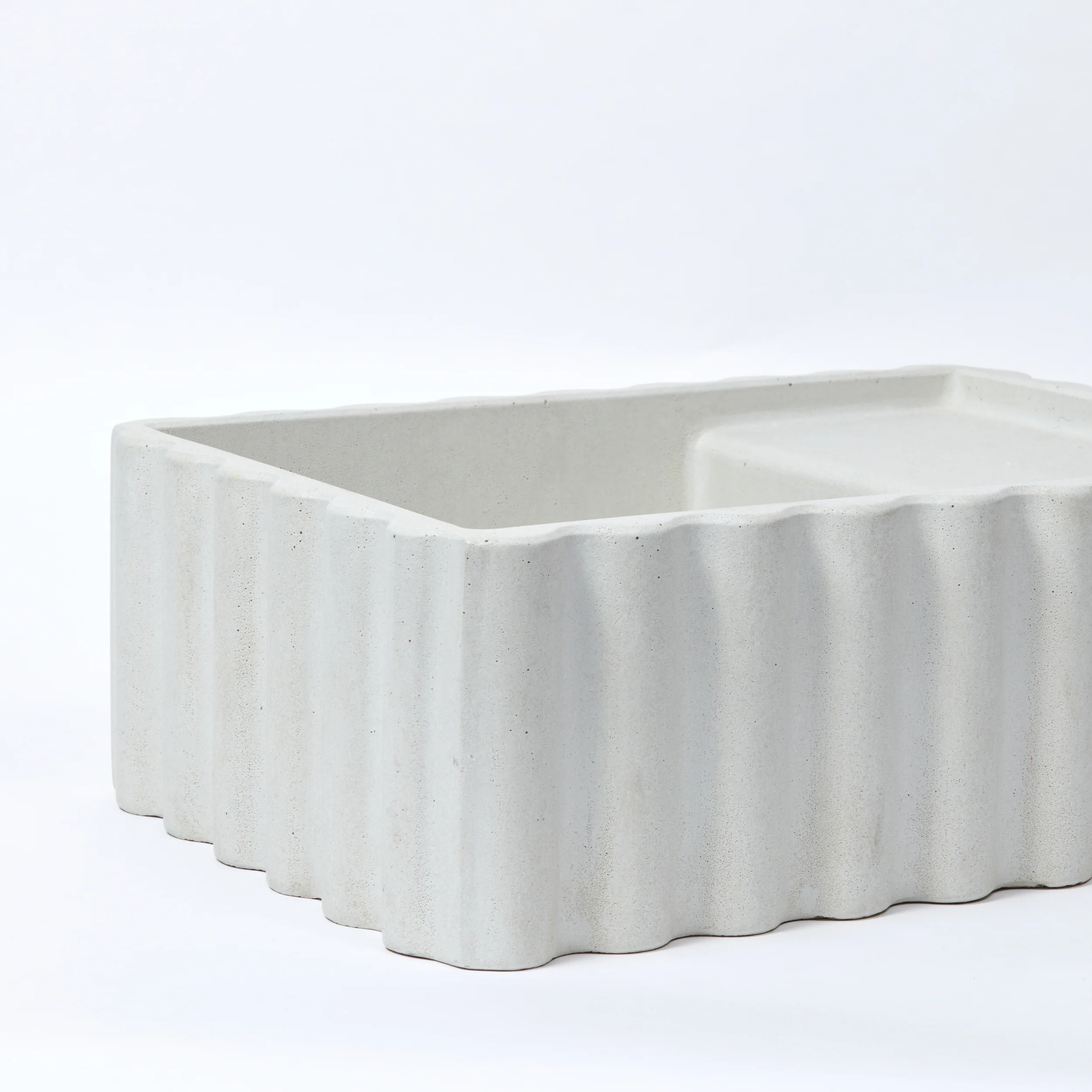 Concrete Sink - The Fluted Rectangle - Image 3