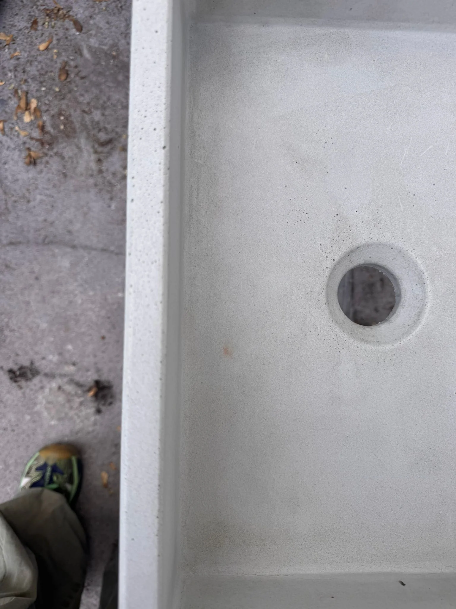 Sample Sale - Concrete Sink - The Mini Rectangle - Powder - Image 7