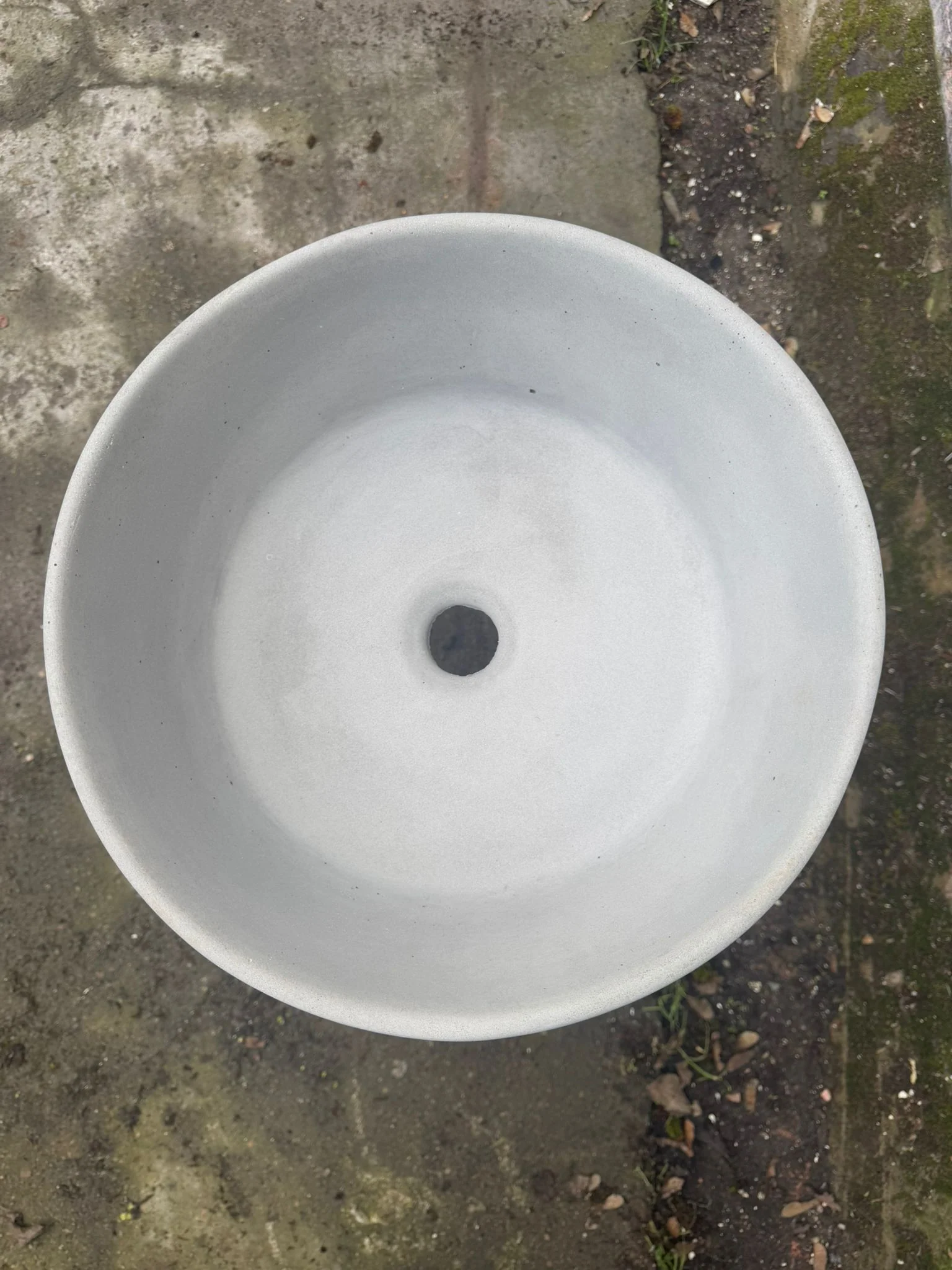 Sample Sale -  Concrete Sink - The Round - Pigeon - Image 6
