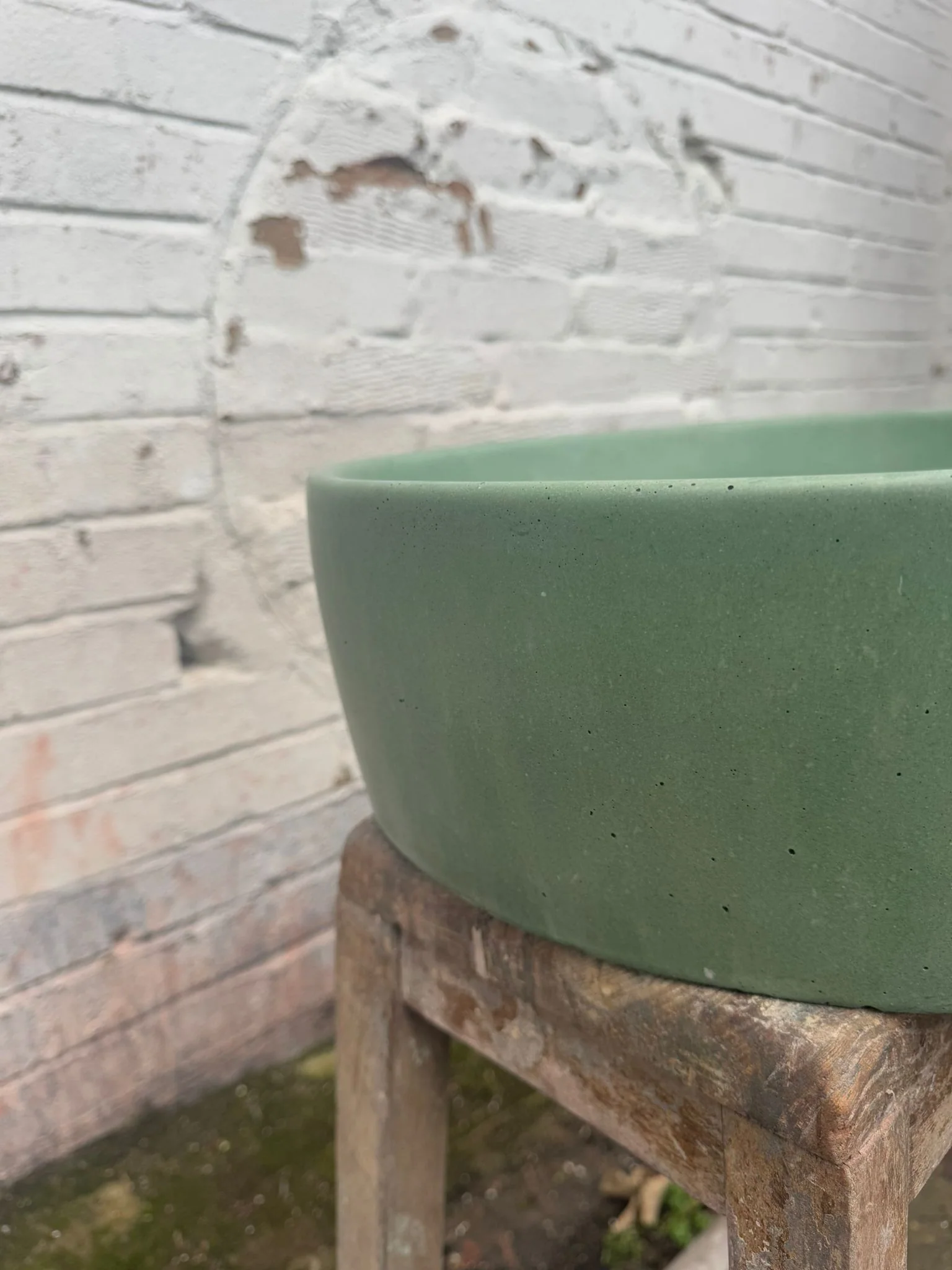 Sample Sale - Concrete Sink - The Round - Pickle - Image 5