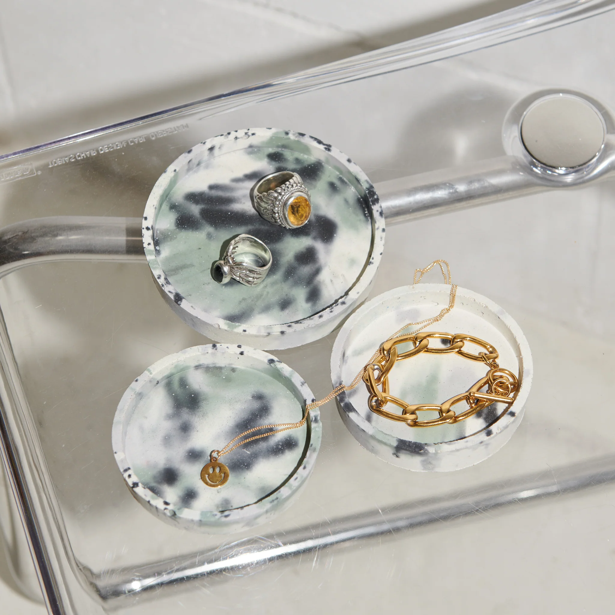 Round Concrete Tray - 9cm - Image 10
